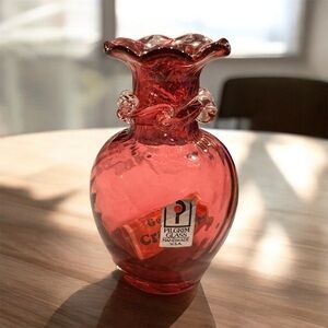 VTG Pilgrim Glass CranberrySWIRL 4.5"
Vases Applied FiligreeHandblown